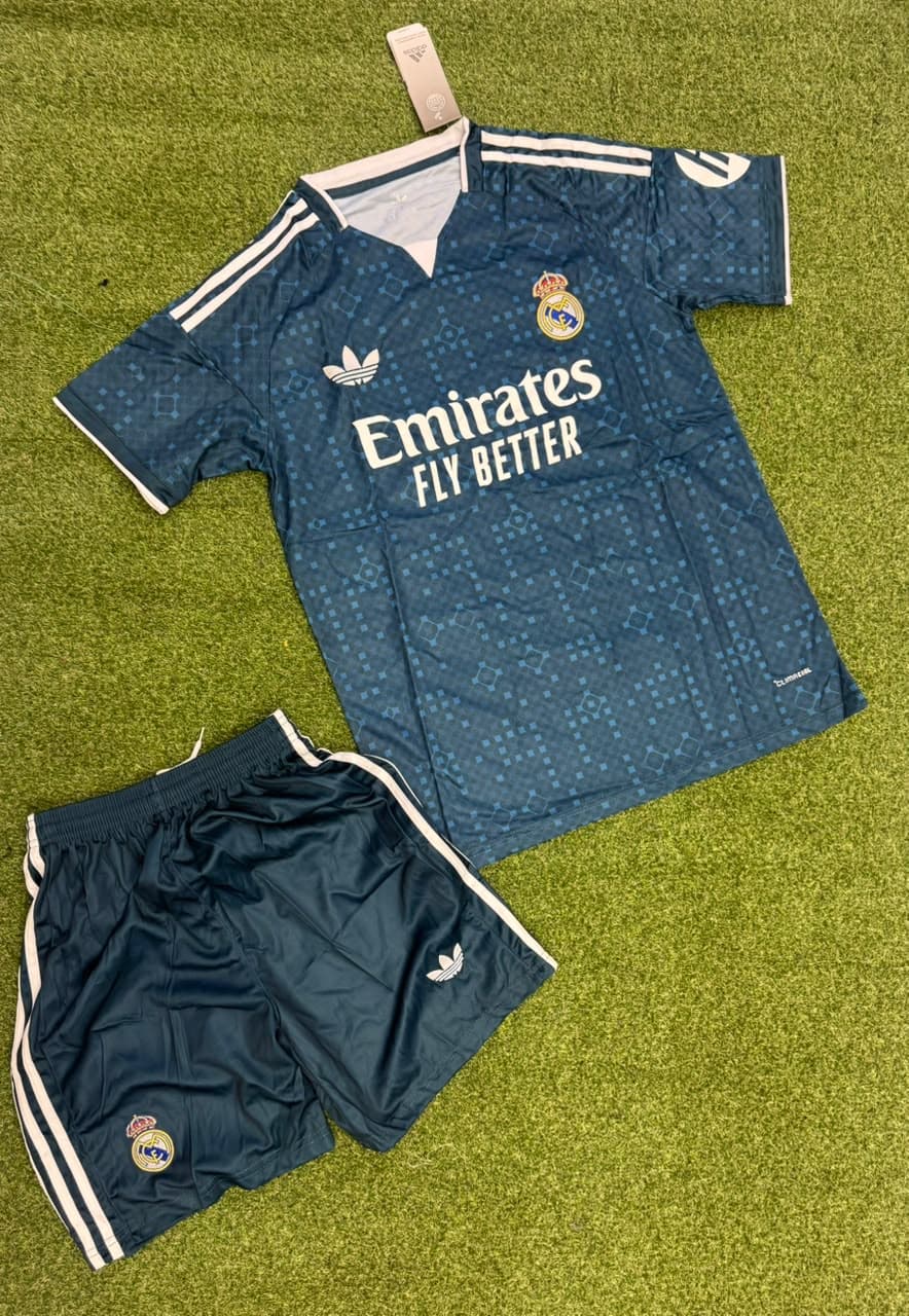 REAL MADRID AWAY